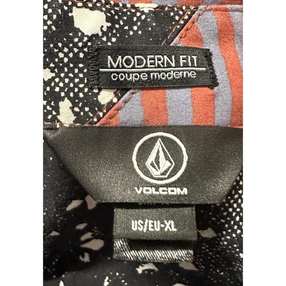 Volcom Mens Short Sleeve Button Down Shirt Size XL - Picture 4 of 6